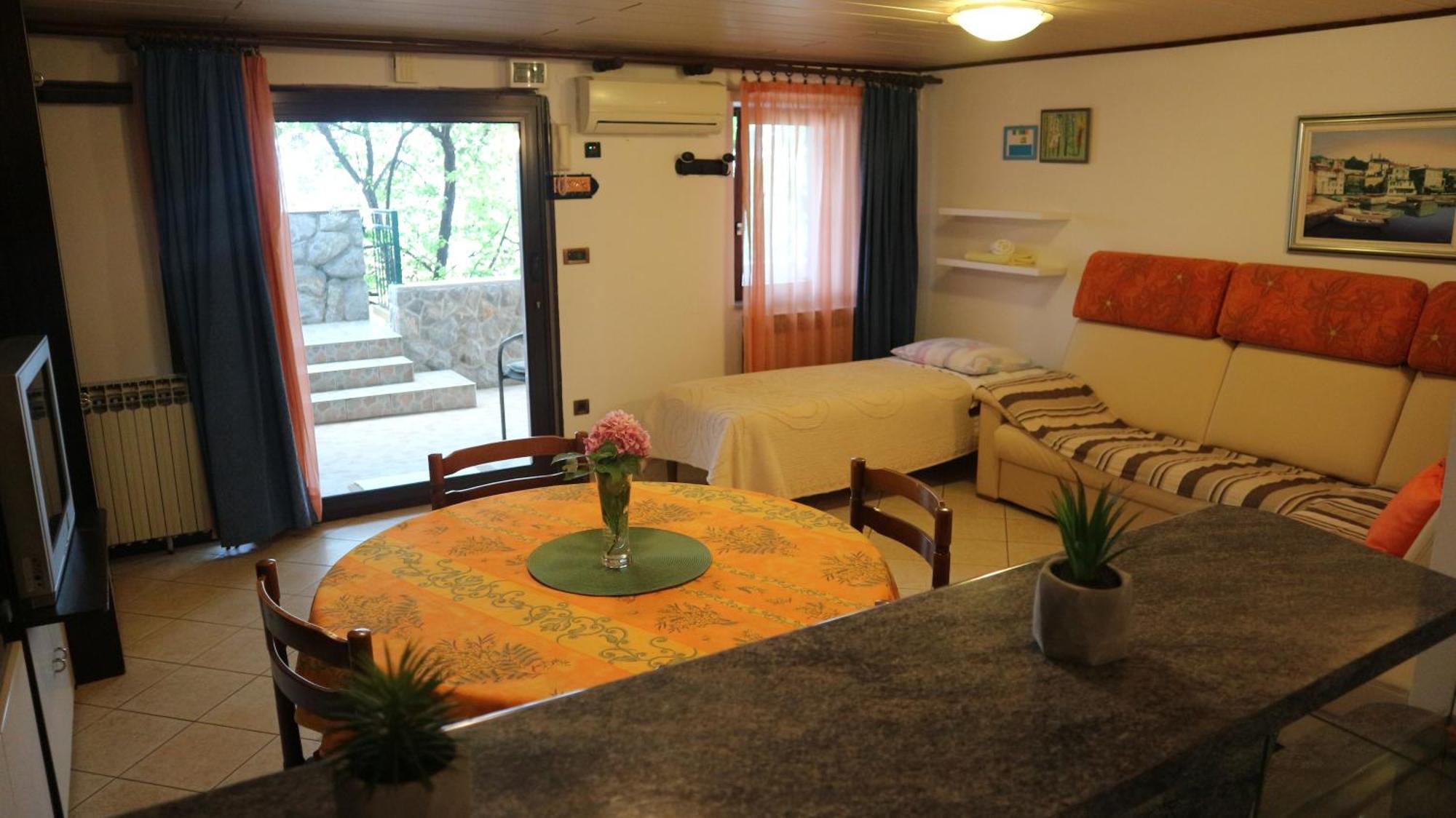 Apartments Komel Opatija Cameră foto