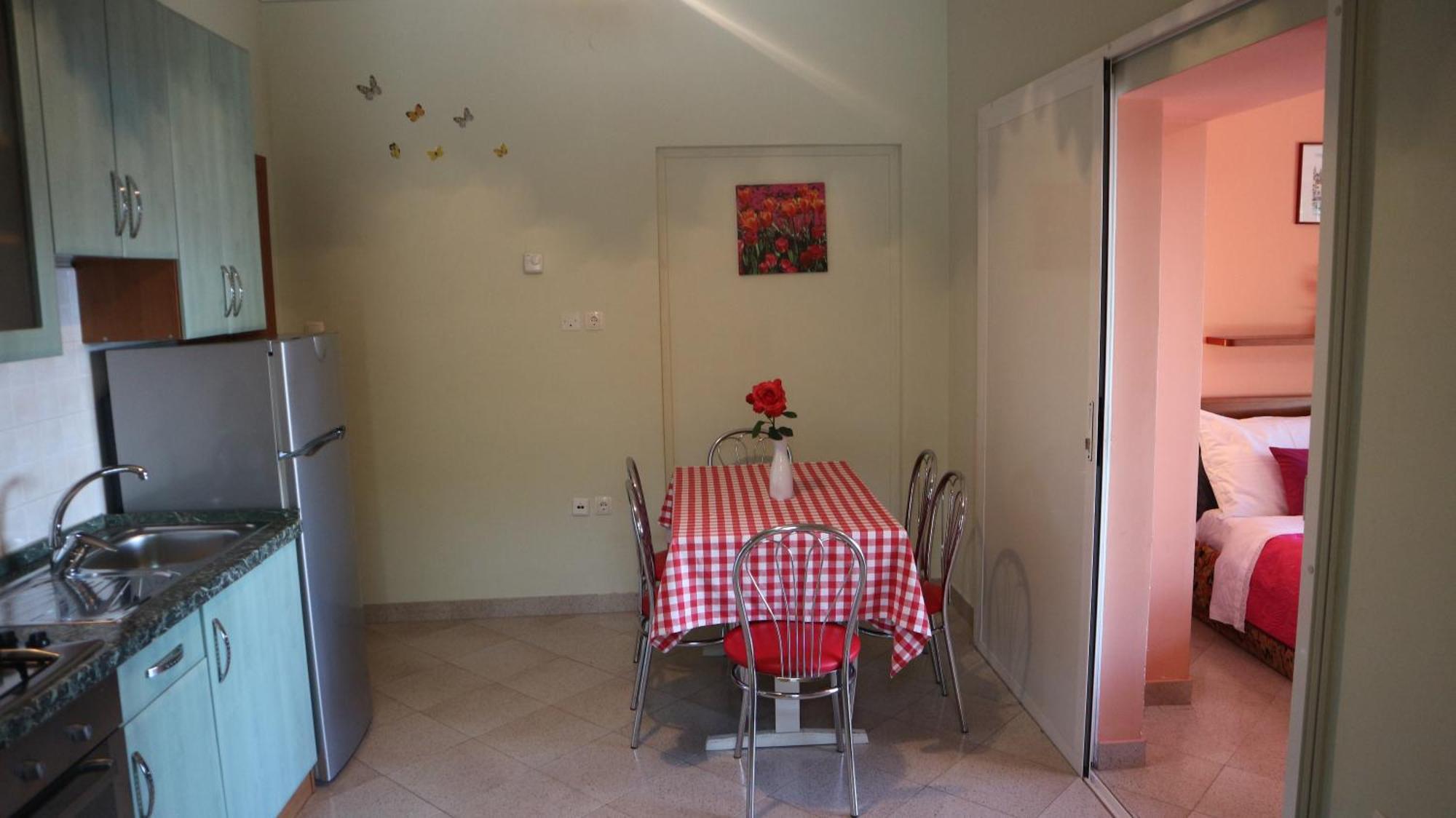 Apartments Komel Opatija Cameră foto