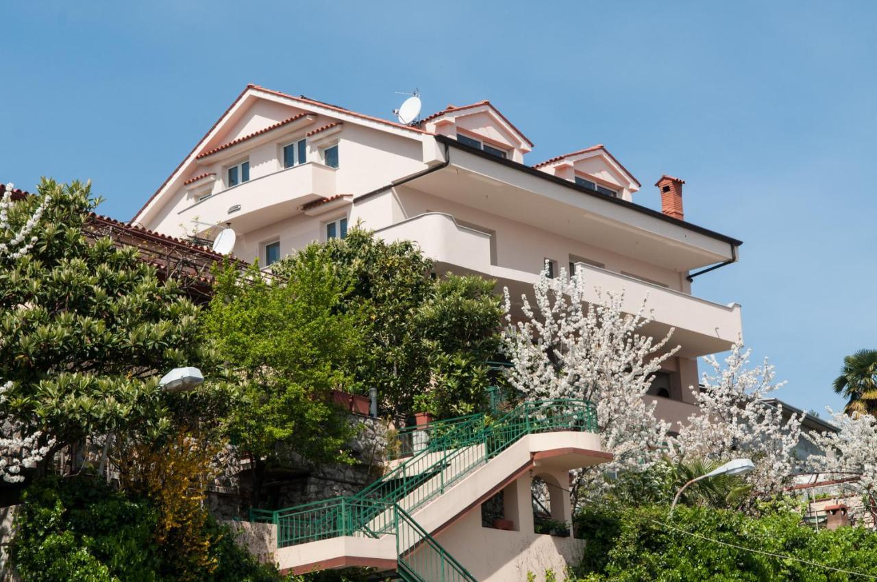 Apartments Komel Opatija Exterior foto